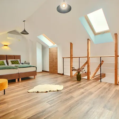 Marmurowy W Szczyrku Z Widokiem Na Góry Z Dostępem Do Sauny I Jacuzzi W Weekendy , Dwa Miejsca Parkingowe * Szczyrk