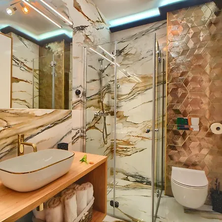 Marmurowy Przy Skoczni Z Widokiem Na Góry, Z Klimatyzacją, Z Dostępem Do Sauny I Jacuzzi W Weekendy * Szczyrk