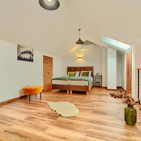 Marmurowy Przy Skoczni Z Widokiem Na Góry, Z Klimatyzacją, Z Dostępem Do Sauny I Jacuzzi W Weekendy Apartament Szczyrk