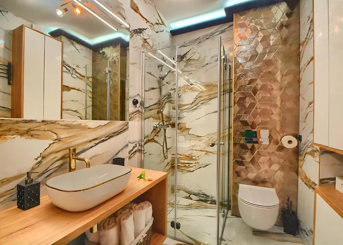 Marmurowy W Szczyrku Z Widokiem Na Gory Z Dostepem Do Sauny I Jacuzzi W Weekendy, Dwa Miejsca Parkingowe * Szczyrk