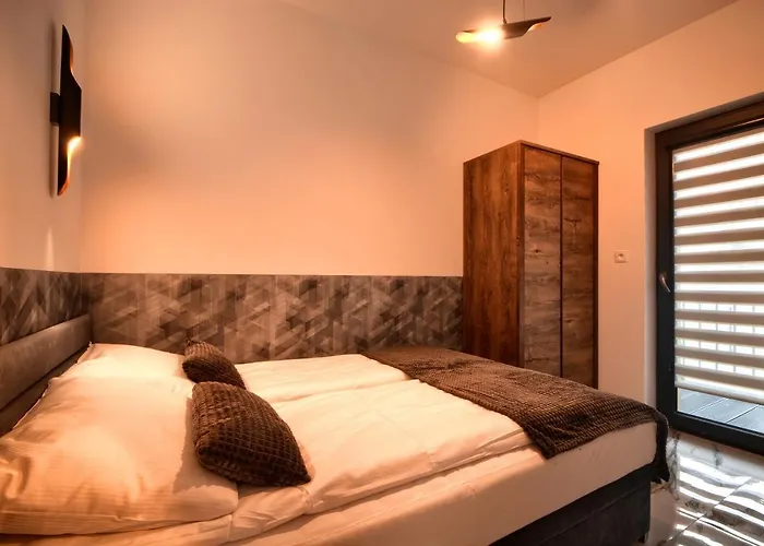 דירה Apartament Marmurowy W Szczyrku Z Widokiem Na Gory Z Dostepem Do Sauny I Jacuzzi W Weekendy, Dwa Miejsca Parkingowe שצ'צ'ירק